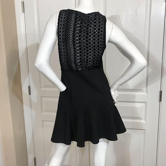 C4- NWOT Addison little black dress with see thru back - Picture 2 of 6